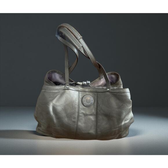Coach Gray Kisslock Signiture Stitched Patent Leather Handbag Combo Purse 2012 - Picture 1 of 6